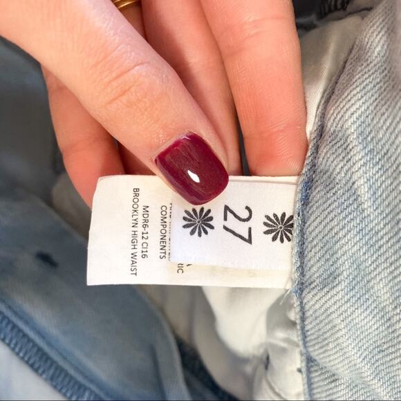 NWT Show Me Your MuMu Brooklyn High Rise Light Wash Raw Hem Jeans - Picture 8 of 10